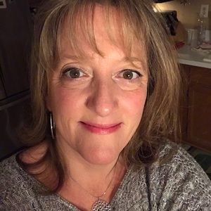 Meet your Posher, Geneane